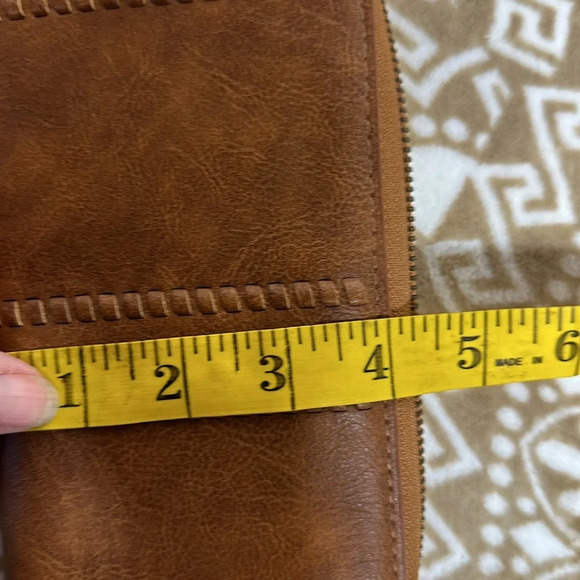 NWT Kate & Alex  wristlet/ wallet - Picture 6 of 7